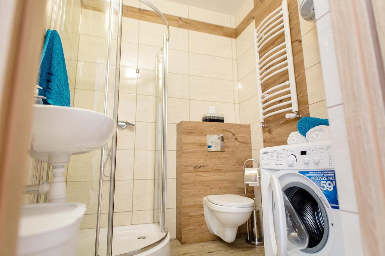 Apartament Manhattan Мелец Екстериор снимка