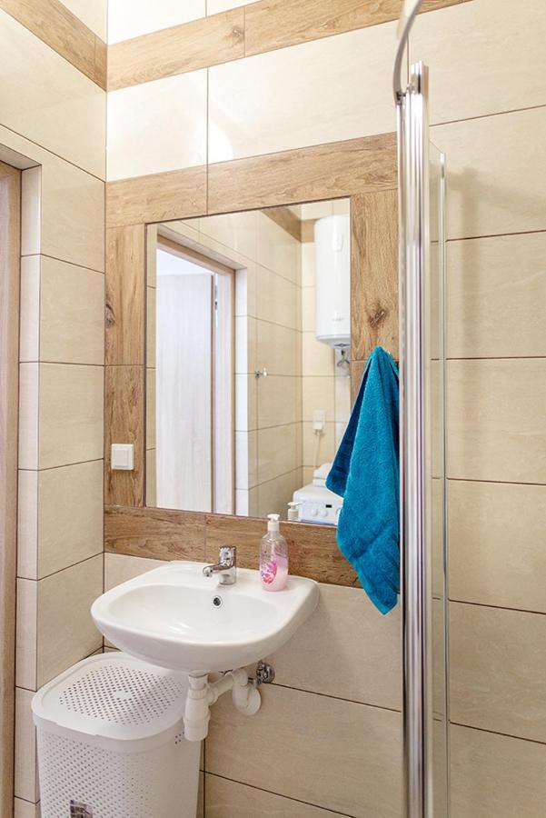 Apartament Manhattan Мелец Екстериор снимка